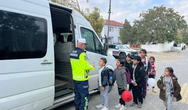 Edirne'de okul servis araçları titizlikle denetleniyor