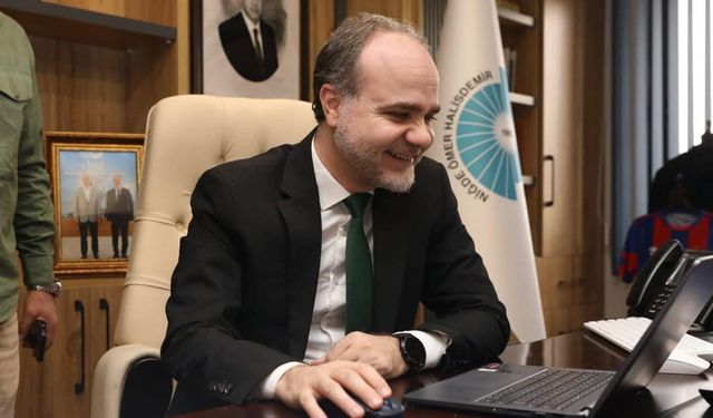 Prof. Dr. Hasan Uslu, Anadolu Ajansı’nın “2024 Yılın Kareleri” Oylamasına Katıldı