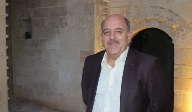 Mardinli iş insanı Evrensel ’den esnafa turist uyarısı!