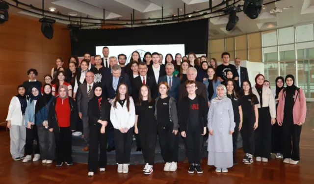 Bursa’da “Köklerden Geleceğe” Bilim ve Gençlik Buluşması