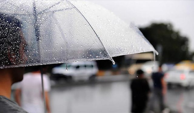 Şemsiyeler hazır olsun! Üç bölgede sağanak yağış bekleniyor