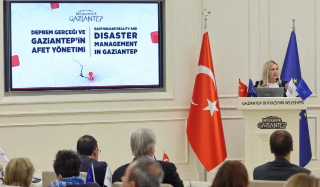 Gaziantep'te afet yönetimi masaya yatırıldı