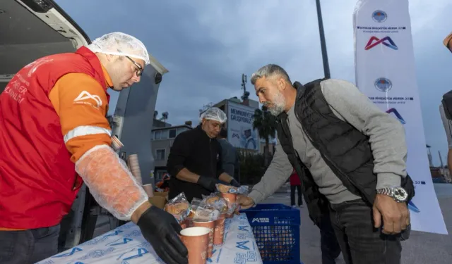 Mersin'de '1 Ekmek 1 Çorba'projesi yeniden başladı