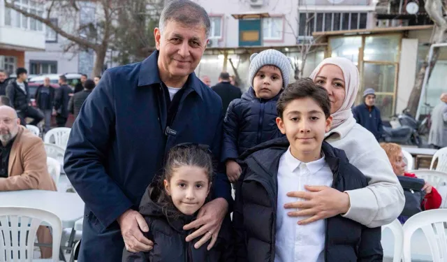 Başkan Tugay: Bayramlıksız çocuk kalmayacak