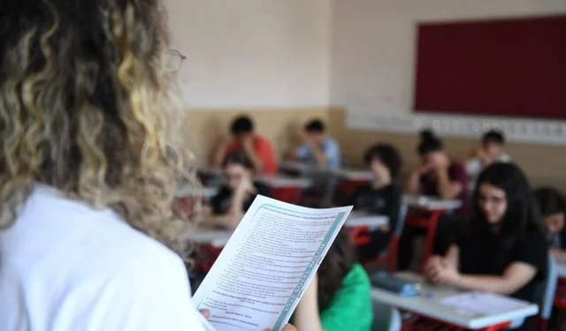 LGS'de yeni uygulama... Sertifikalı okuyucu ve kodlayıcılar görev yapacak