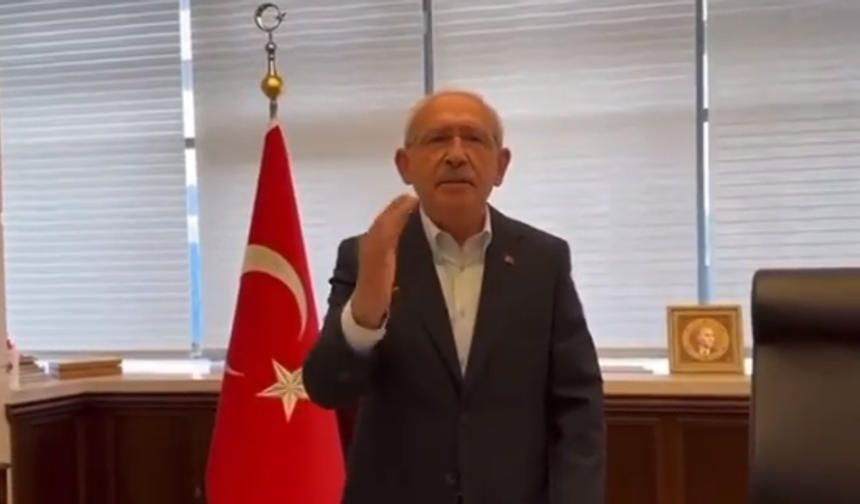 CHP lideri Kemal Kılıçdaroğlu “BURADAYIM” diyerek masayı tokatladı!