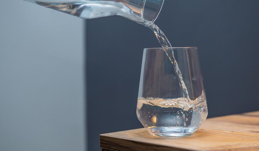 Uzmanından  Ramazan için uyarı : Günde en az 2.5 litre su için
