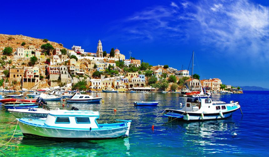 Yunan Adalarını  6 günde 15 bin kişi ziyaret etti