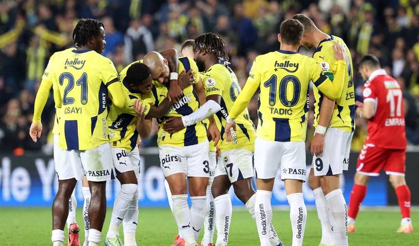 Fenerbahçe, Sivasspor karşısında farklı kazandı