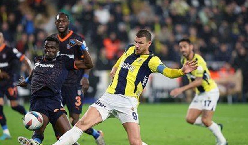 Fenerbahçe, Başakşehir'i rahat geçti