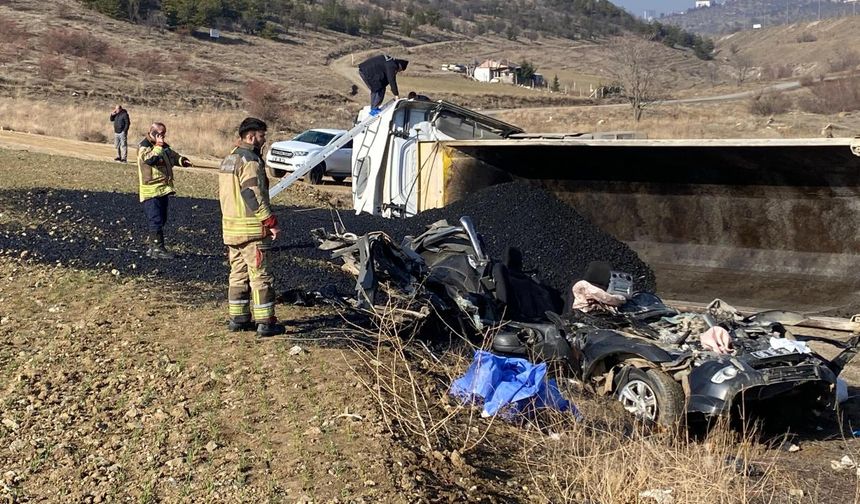 Ankara'da feci kaza: 3 belediye personeli hayatını kaybetti