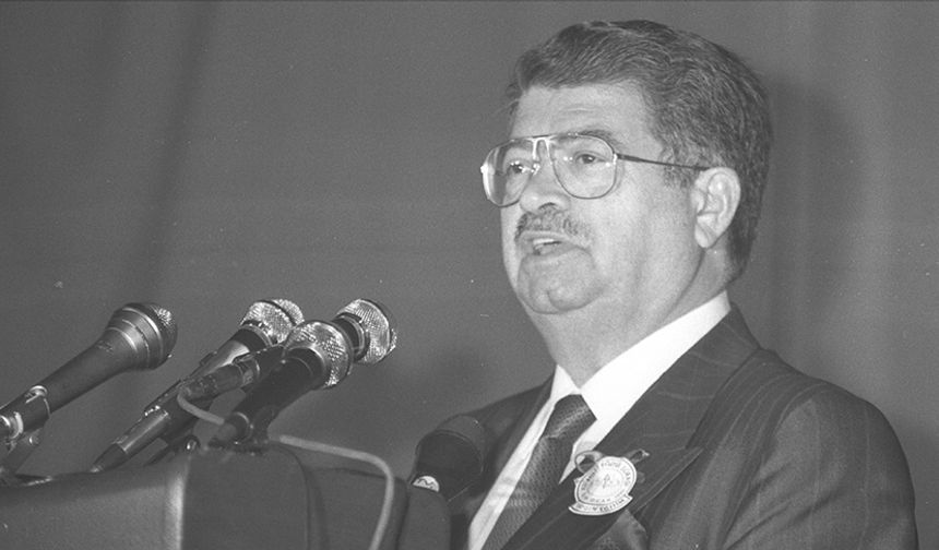 Turgut Özal'ın Vefatının Üzerinden 32 Yıl Geçti