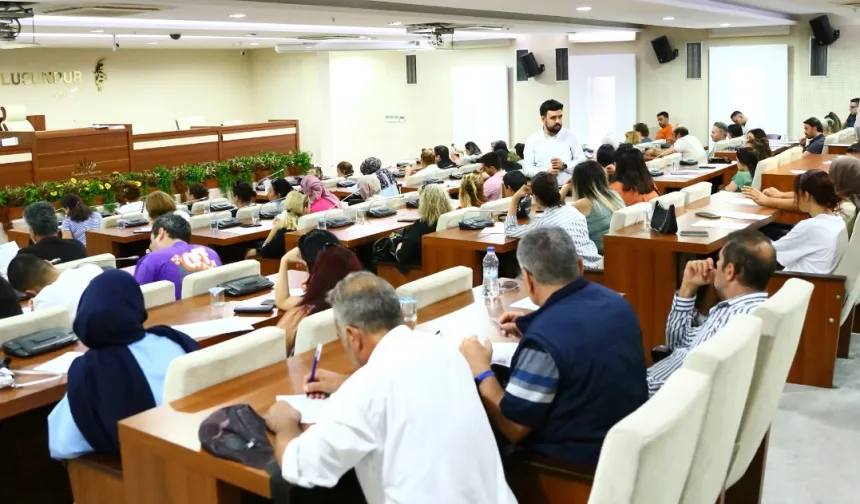 İzmir Karabağlar'da BİO 15 ayda bin 418 kişiye iş sağladı