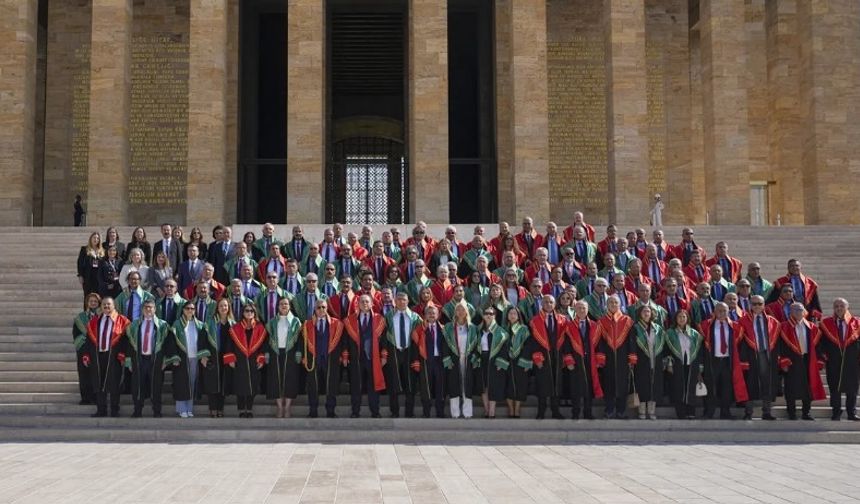 Yargıtay’dan Anıtkabir’e anlamlı ziyaret: “Adaletin ışığında ilerlemeye kararlıyız”