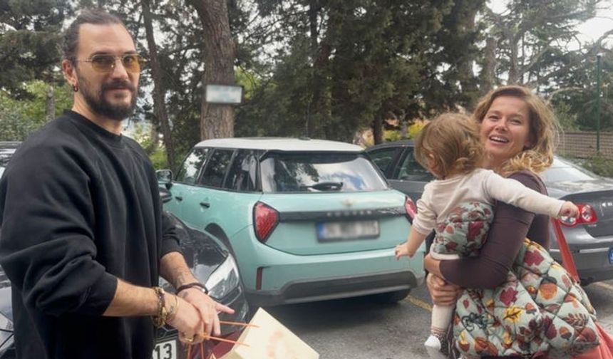 Burcu Biricik ailesiyle etiler'de görüntülendi