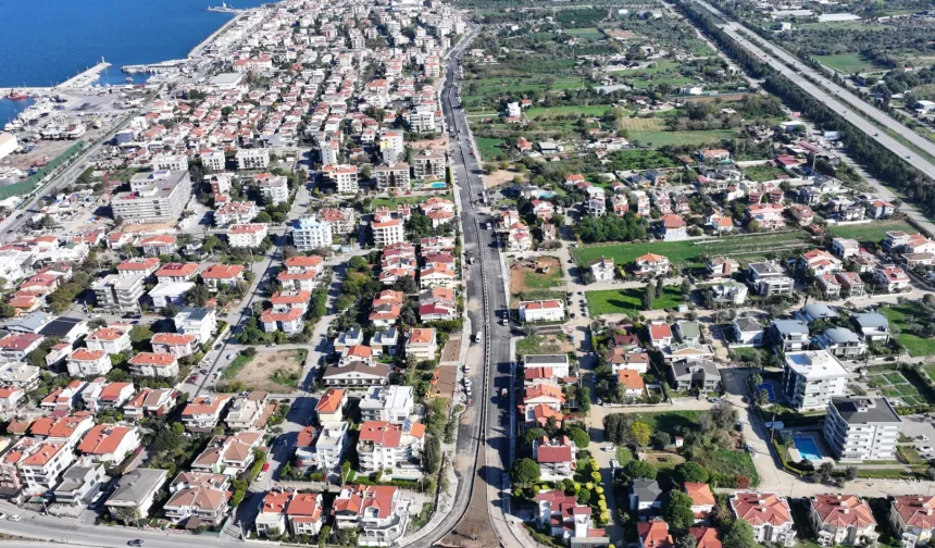 İzmir Güzelbahçe trafiğe yeni bulvarla gün sayıyor