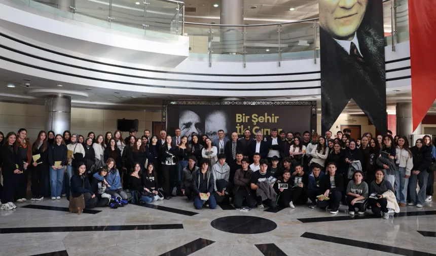 Sakarya'da iki çınara vefa