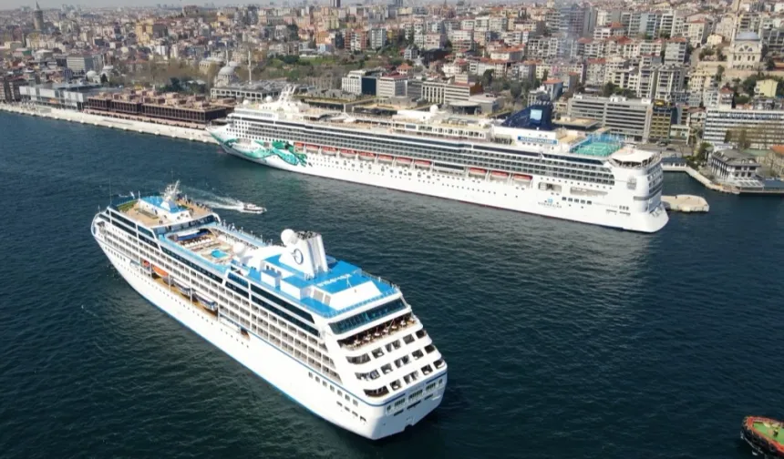 Kruvaziyer yolcusu 2 milyonu aştı... Kuşadası Limanı zirvede