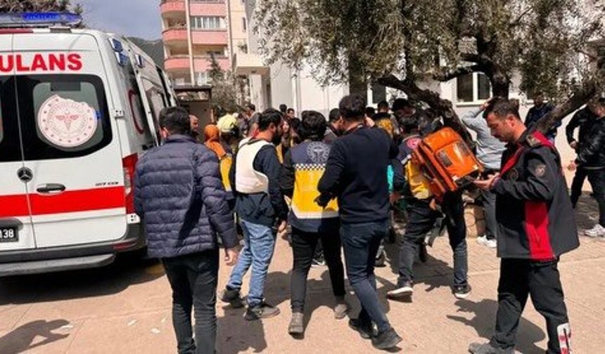 Kahramanmaraş'ta okulda silahlı saldırı! Ölü ve yaralılar var!