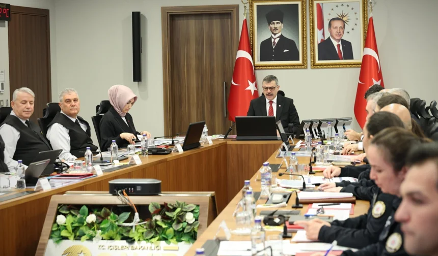 İçişleri Bakanı Çiftçi'den yeni atamalara tebrik