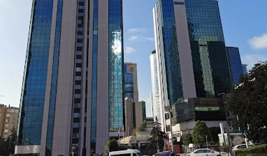 İstanbul'da İsrail Konsolosluğu önünde çatışma!